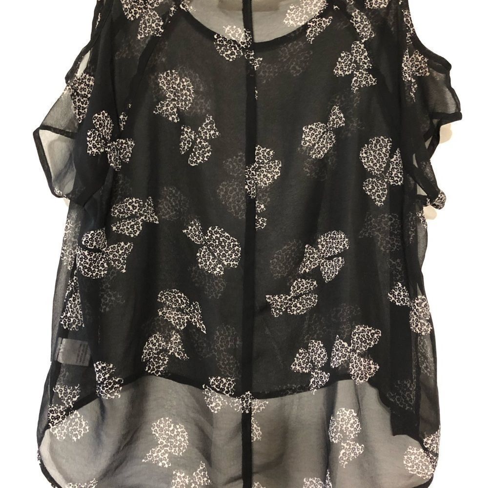 Chloe K Sheer Bows Design Top